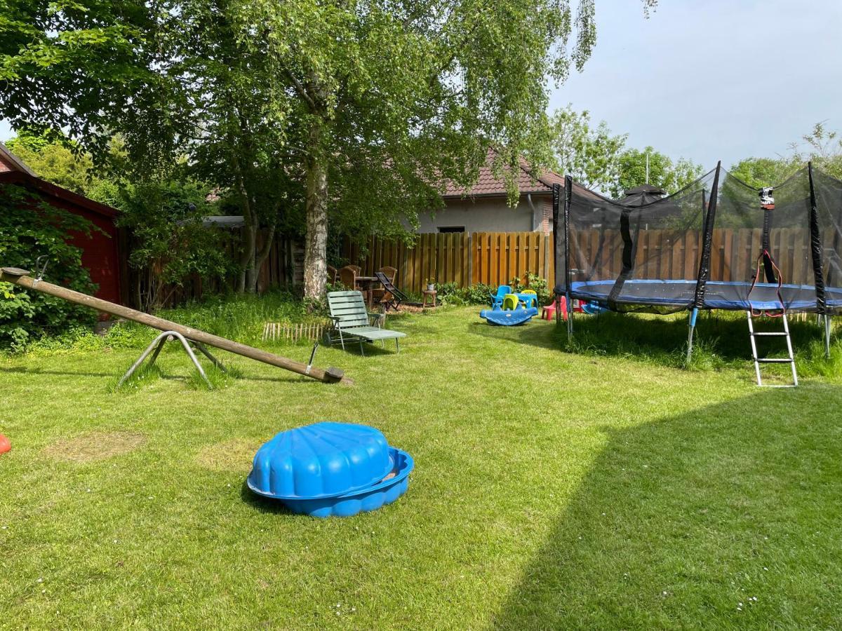 Ferienwohnung_Rosenholz_ Butjadingen Bagian luar foto